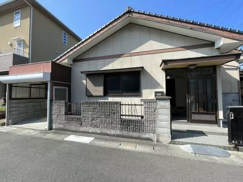 Niihama City, Tano Ue 1-chome (Takahama Station) Single-story building 3DK