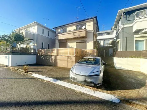 Ryugasaki City, Nakane-dai 3-chome (Ryugasaki City Station), two-story building, 4LDK
