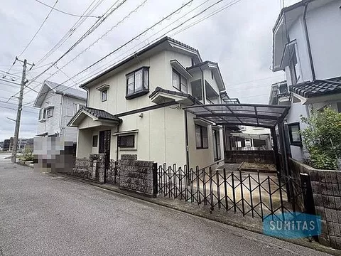 Used single-family home Used house