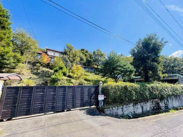 A villa area rich in nature and tranquility! Surrounded by hot spring facilities, tourist attractions, and golf courses♪