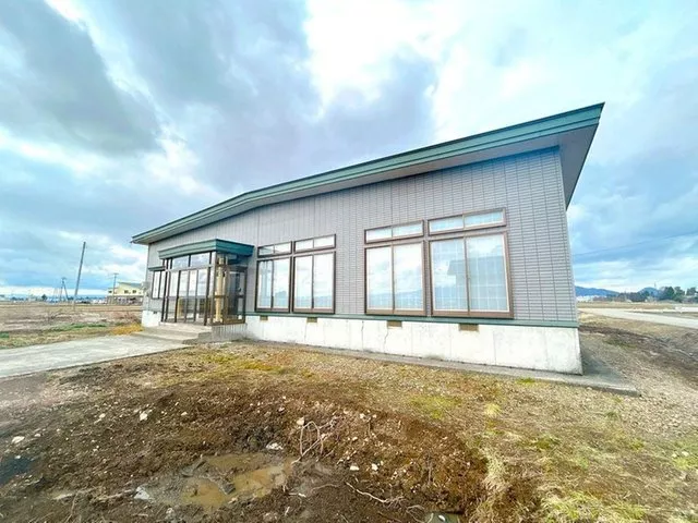 [Open House Held] [Interior and exterior renovation planned] A 5DK single-story home. There are 5 Japanese-style rooms.