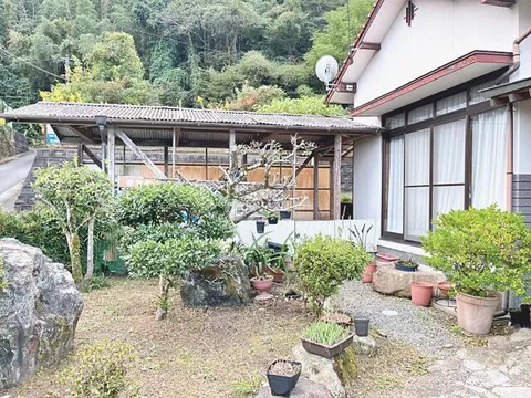 Miyawaka City, Ryutoku (Nogata Station) 2-story building 7LDK
