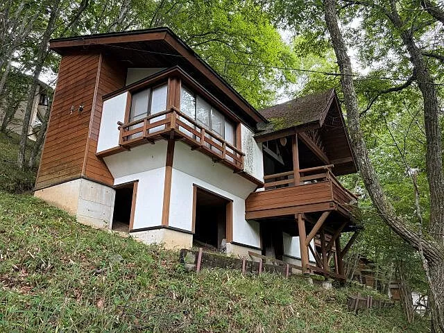 Used single-family home Tokyu Resort Town Tateshina Akashidai