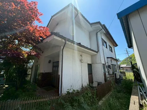 Sakaki Town, Hanashina District, Oaza Sakaki (Sakaki Station) 2-story building 6DK