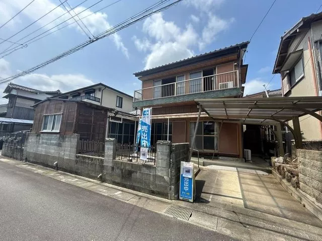 [Open House Held] Renovation Planned / Water Area Replacement / Quiet Residential Area / Spacious 5SLDK