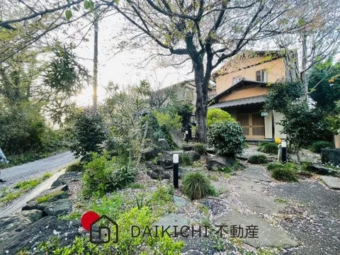 ・Land over 103 tsubo! Building over 71 tsubo!! ・The bathroom has a sauna! - Image 3