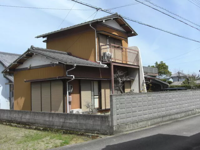 Yoshinogawa City, Kawashima Town, Manabu (Manabu Station) 2-story building 4DK