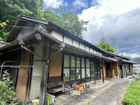 Kamiukena District, Kumakogen Town, Uenoji (Takubo Station), single-story, 7DK