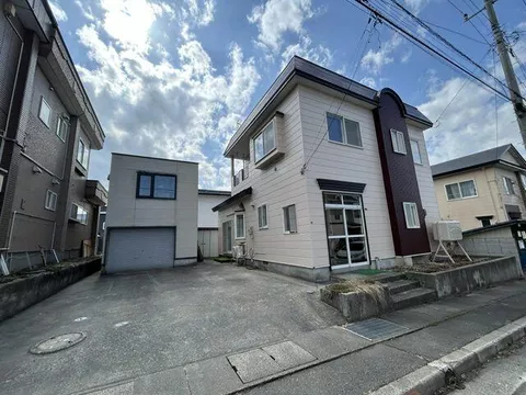 Aomori City, Kouhata 4-chome (Tsutsui Station) 2-story 4LDK