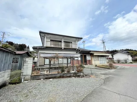 Fukushima City, Matsukawa Town, Mizuhara, Aza Ishiuchi-mae 2-story building 8SDK