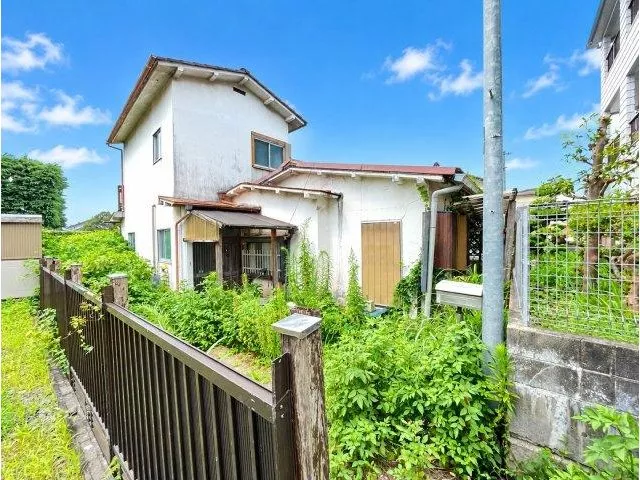[Approximately 78 tsubo of land × Enjoy DIY and renovation home]