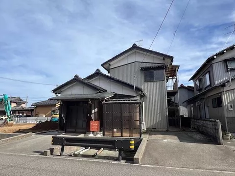 Shirae Town (Komatsu Station), 7.3 million yen - Image 1