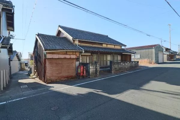Kōsei City, Shirasuka (Niihama Station) Single-story building 4DK