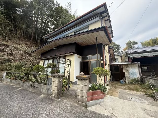 Fuchu City Nakasu Town (Takagi Station) 2-story 5DK