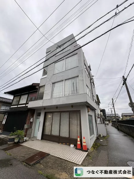 Kanazawa City, Shiragiku-cho (Nomachi Station) 4-story building 5DK
