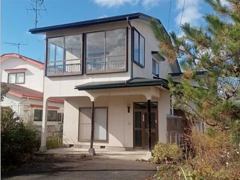Kitakata City, Matsuyama Town, Torimiyama, Shimohara (Kitakata Station) 2-story building 4LDK