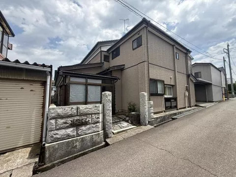 Kashiwazaki City, Kotobuki Town (Kashiwazaki Station) 2-story building 9SDK