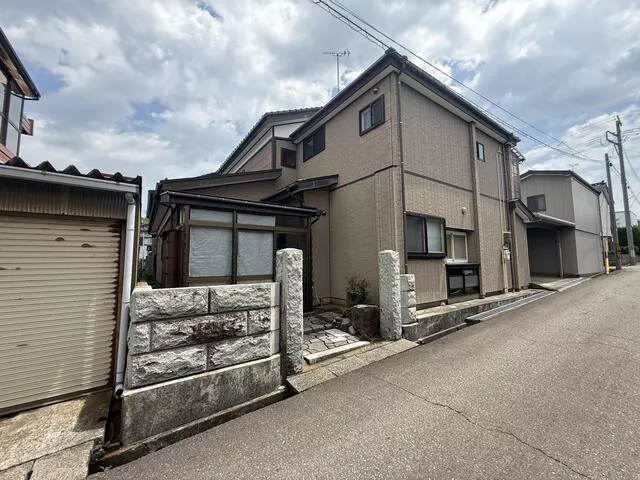 Kashiwazaki City, Kotobuki Town (Kashiwazaki Station) 2-story building 9SDK