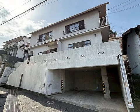 Used single-family home Kure City Kanbara Town used house