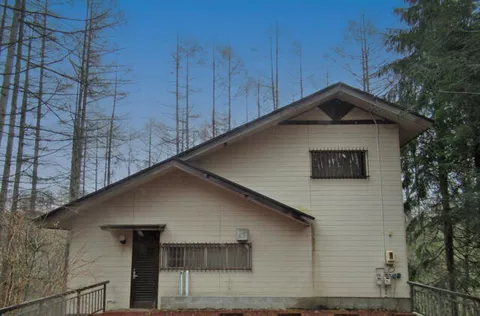2-story building, 3LDK in Suzuran Kogen, Asahi Town, Takayama City (Hida Kosaka Station)