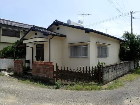 Hayami District, Hiji Town, Oaza Kawasaki (Hiji Station) Single-story building 3DK