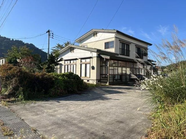 Yamauchi Hiranozawa, Minami Aino-no (Aino-no Station) 4.6 million yen