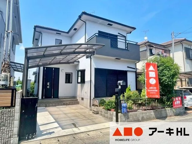 Exterior painting and all rooms have been re-wallpapered! 4DK used house in good condition, ready for immediate occupancy