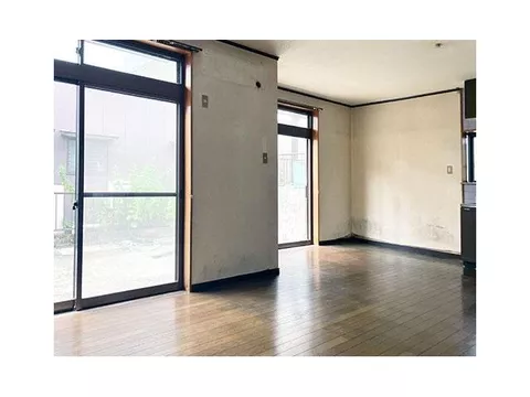 Ideal for creating your dream home base property. - Image 3