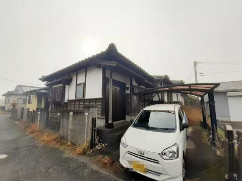 Uto City, Sumiyoshi Town (Sumiyoshi Station) Single-story building 4LDK