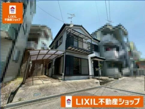 Kochi City, Totsu 3-chome (Sanbashi-dori 5-chome Station) 2-story 4SDK