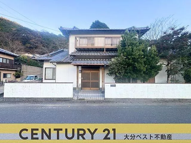 Used single-family home in Honkanzaki, Detached House