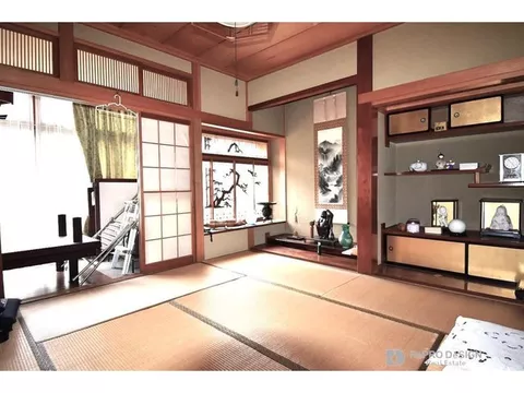 ■ Spacious 46.90 tsubo! ■ 8DK used house ■ Parking for 1 car