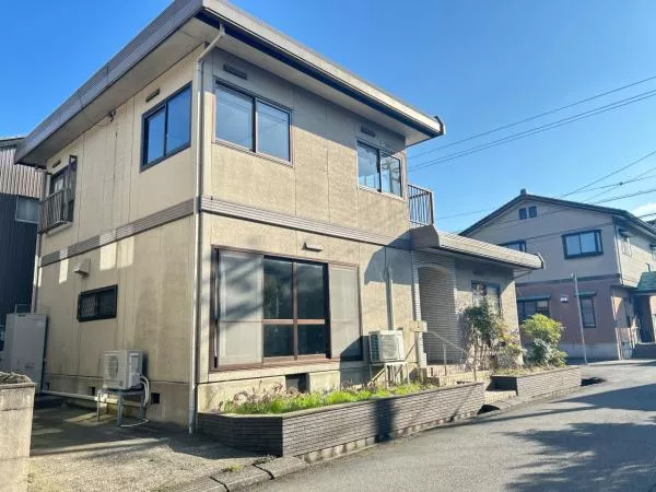 Fukui City, Oshima Town (Ebata Station) 2-story building 5LDK