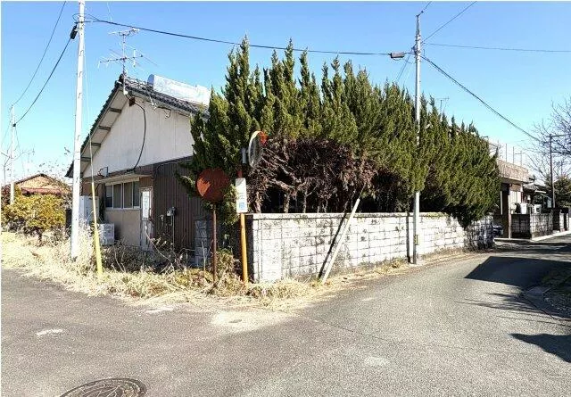Yatsushiro City, Kagami Town, Uchida (Arisa Station) Single-story building 3LDK