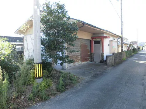 Hayato-cho Makko, Kirishima City (Hayato Station) Single-story building 2K
