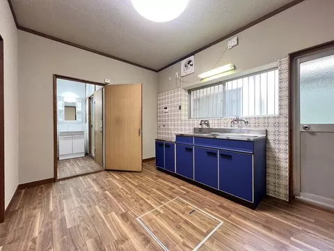980,000 yen - Image 4