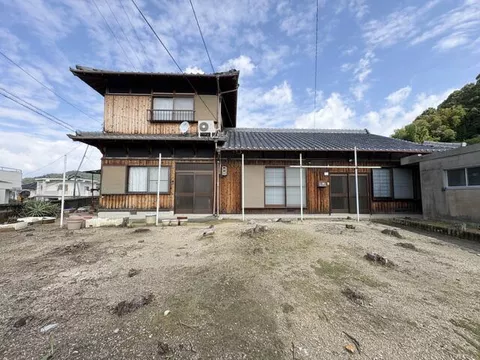 Shikoku Chuo City, Kinsei Town, Yamadai (Kawanoe Station), 2-story, 7DK