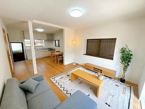 Ogaki City Sugano 1-chome (Higashi-Akasaka Station) 2-story 4LDK
