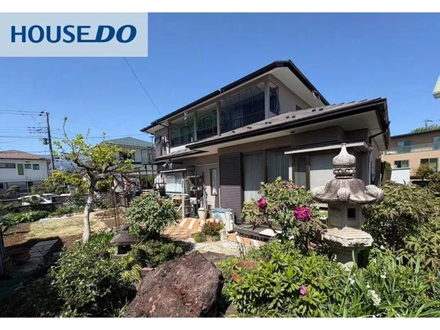"Next to a park, BBQ in the garden. A spacious 6LDK home to enjoy family time"
