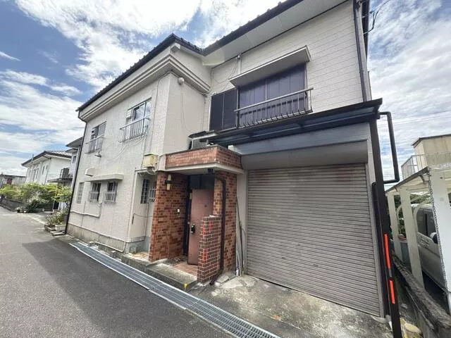 Takushi, Minamitaku Town, Oaza Shimotaku (Nakataku Station) 2-story building 5DK