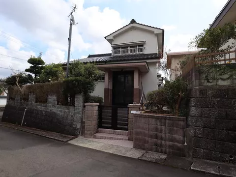 Satsumasendai City Hiwaki Town Ichihino 2-story building 5DK