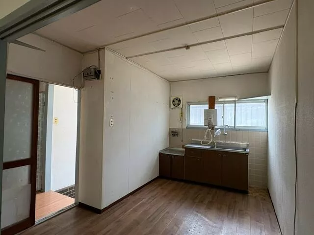 Hamada 2-chome, Kaizuka City (Higashi-Kaizuka Station), 2-story, 3DK