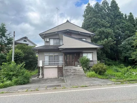 Nishikawaguchi (Echigo-Kawaguchi Station) 3.8 million yen