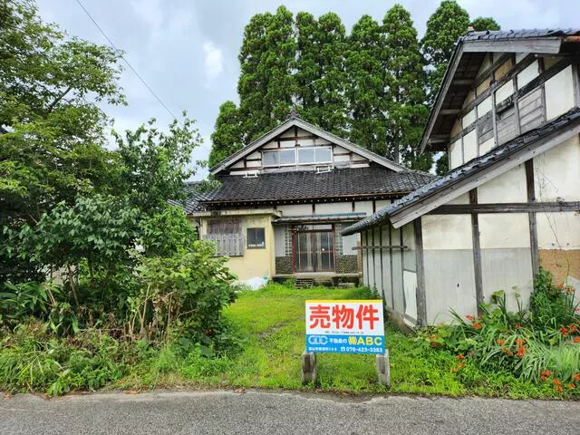 Nakaniikawa District, Tateyama Town, Mitsuzuka Shin 2-story 13DK