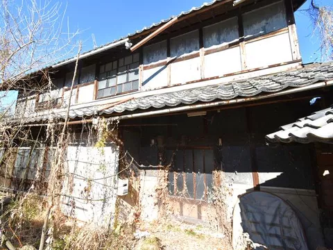 Wakabadai, Kaga city (Kagaonsen station) 2F 5DK

3,800,000 yen