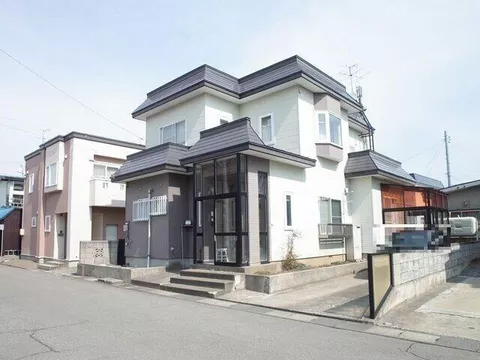 Aomori City, Oaza Ohno, Yamashita (Aomori Station) 2-story 4LDK - Image 1