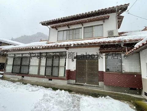 Used single-family home in Funaba, Hino Town, Hino County