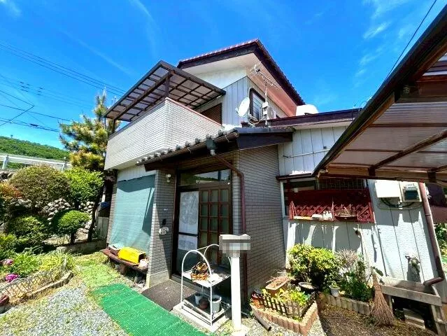 Terao, Chichibu city (Seibu-Chichibu station) 2F 5LDK

4.9 million yen