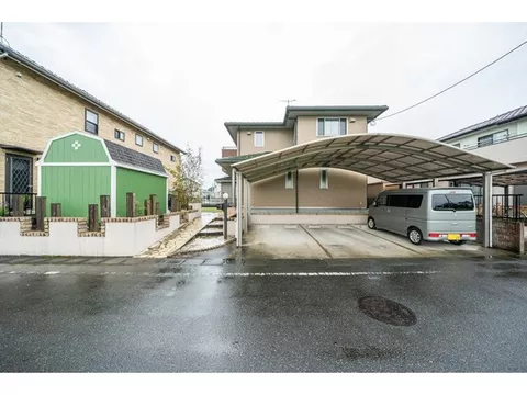 Sakai Town, Sarushima District, Yoko-dai 2-chome, 2-story lightweight steel house with a south garden and a 3-car carport