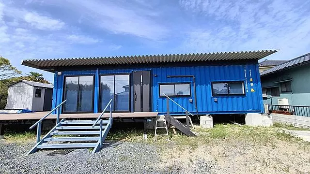 Used single-family home in Kujukuri Town, Katakai - Used container house